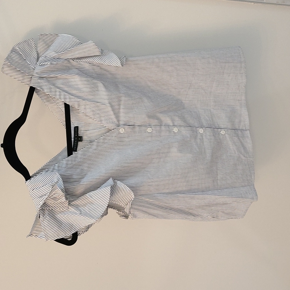 Short sleeve button down blouse